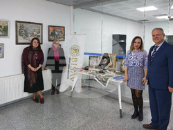 Национален пресклуб на БТА Анкара - гоблени - изложба 