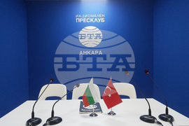 Национален пресклуб на БТА Анкара - гоблени - изложба 