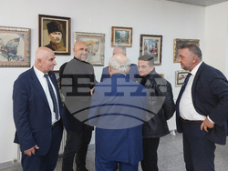 Национален пресклуб на БТА Анкара - гоблени - изложба 