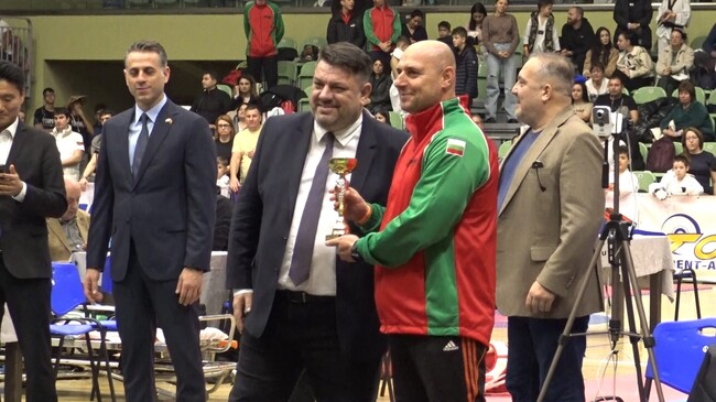 БСП: Атанас Зафиров награди медалистите на Държавното първенство по таекуондо