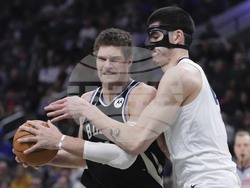 Grizzlies Bucks Basketball
