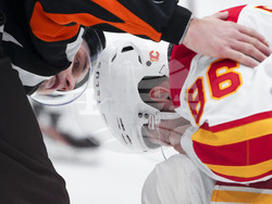 Flames Kraken Hockey