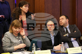 Институт за развитие на публичната среда - изборен кодекс - кръгла маса