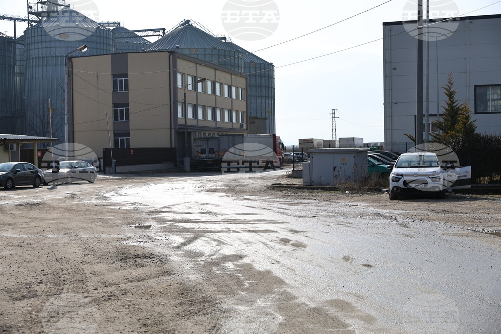 Село Труд - реконструкция на пътен участък - първа копка