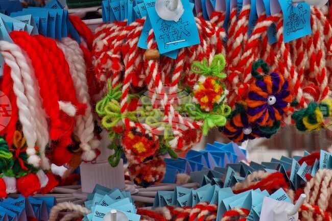 Работилница за мартеници организира училище „АзБуки“ в Гент