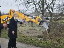 Добрич - първа копка - строителните дейности - Карапелит - Медово