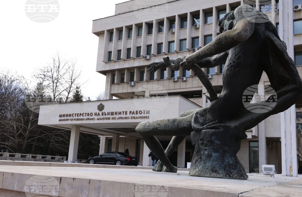 Foreign Ministry Condemns North Macedonia PM Questioning Bulgarian Inclusion in His Country’s Constitution