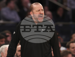 Rockets Knicks Basketball