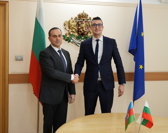 Economy Minister Dilov and Azerbaijani Ambassador Huseynov Discuss Trade and Investment Cooperation