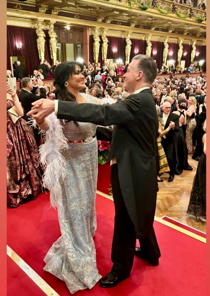 Анна Нетребко беше специален гост на бала във Виенската филхармония