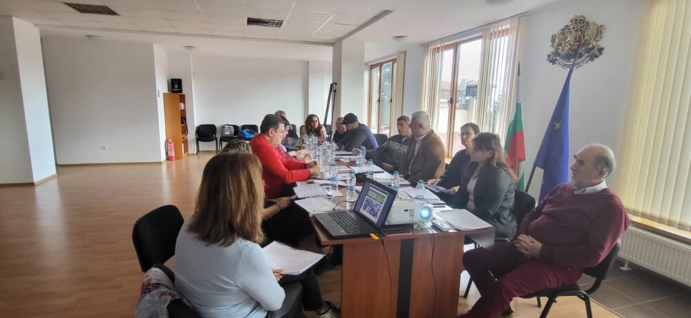 Благоустрояването на туристическата инфраструктура, разнообразяване на маршрутите и дигитализацията са сред основните приоритети за развитието на община Чепеларе през 2025 година