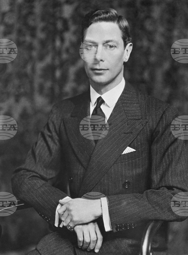 На 6 февруари 1952 г. умира крал Джордж VI
