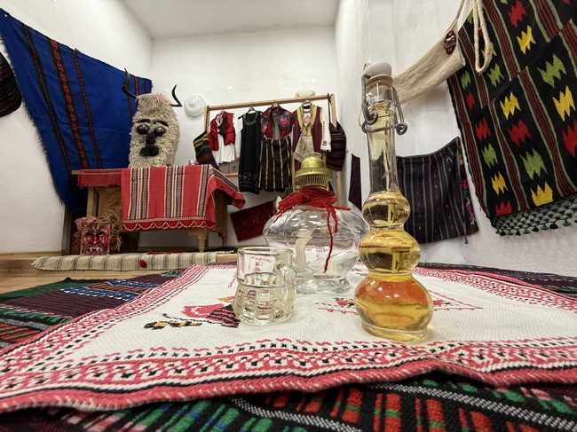 Кът на традициите създадоха в село Брежани, община Симитли