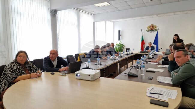 Годишен доклад по безопасност на движението по пътищата за 2024 г. и Областна план-програма за 2025 г. бяха гласувани в Шумен