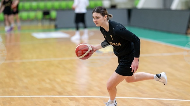 Атинайкос с Борислава Христова продължи към осминафиналите на баскетболната Еврокъп