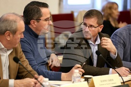 Парламент - Комисия по бюджет и финанси