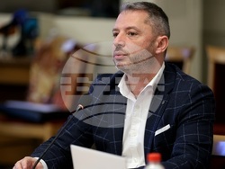 Парламент - Комисия по бюджет и финанси