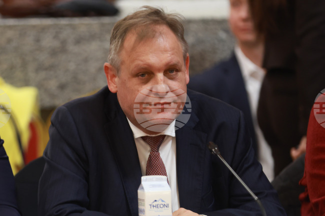 Former Supreme Administrative Court Chair Cholakov Denies Bribery Accusations