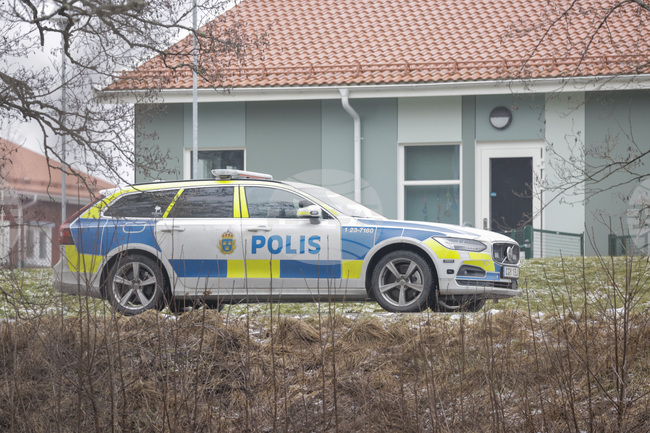 Около 10 души са загинали при стрелбата във вечерно училище в Швеция, съобщи полицията
