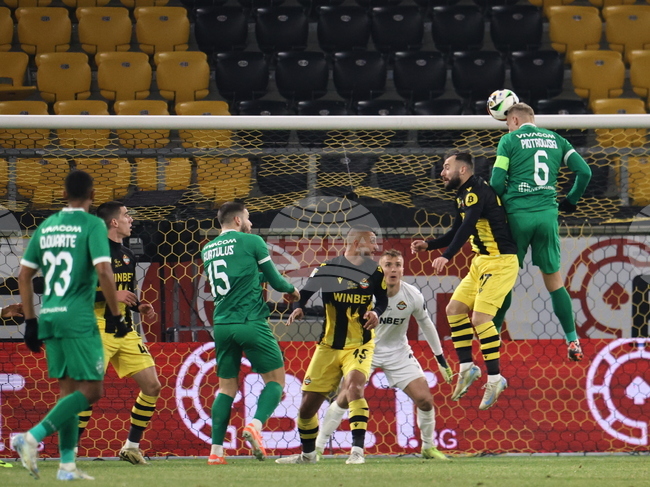 Гол на Ивайло Чочев в добавеното време донесе триумфа на Лудогорец над Ботев (Пловдив) във финала за Суперкупата на България по футбол