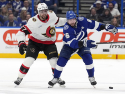 Senators Lightning Hockey