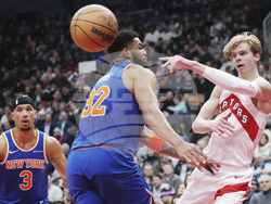 Knicks Raptors Basketball