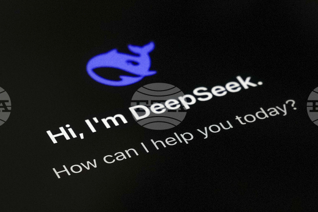 Южна Корея забрани на военните си да ползват китайския чатбот "ДийпСийк" на служебните си компютри