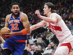 Knicks Raptors Basketball