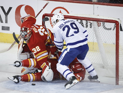 Maple Leafs Flames Hockey