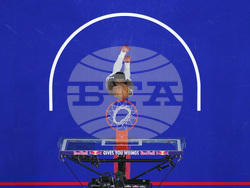 Mavericks 76ers Basketball