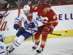 Maple Leafs Flames Hockey