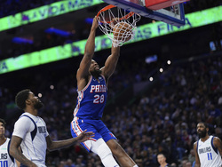 Mavericks 76ers Basketball