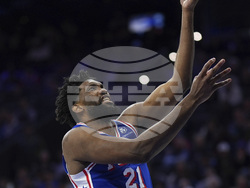 Mavericks 76ers Basketball