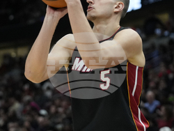 Heat Bulls Basketball