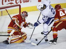 Maple Leafs Flames Hockey