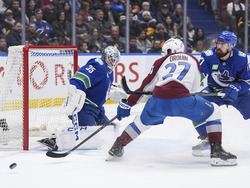 Avalanche Canucks Hockey