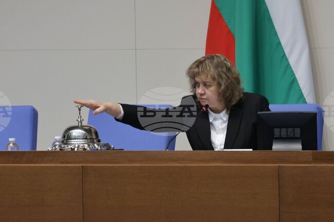 Парламентът ще обсъди на първо четене законопроекта за регистрация на чуждестранните агенти, внесен от „Възраждане“