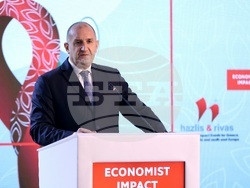 Списание "The Economist" - икономика - форум - Румен Радев