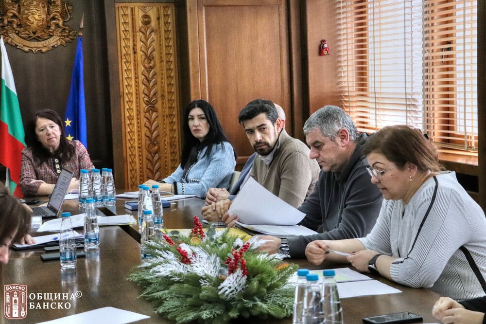Община Банско със заключителна презентация за обновеното изкуствено осветление в града
