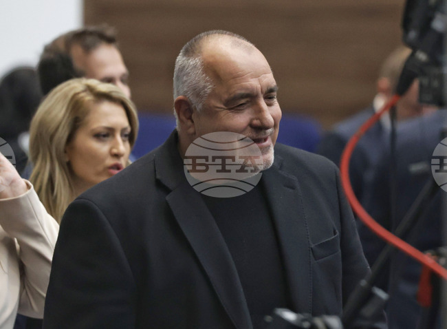 Бойко Борисов се обяви за пълна забрана на вейповете