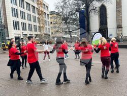 Танцов фолклорен семинар в германския град Есен обедини култури и поколения