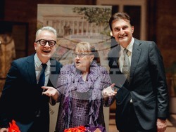 Маргарита Петкова, Добромир Банев и Пламен Тотев представят свои книги на събитие с надслов „Любовта е всичко“. Снимка: „Персей“