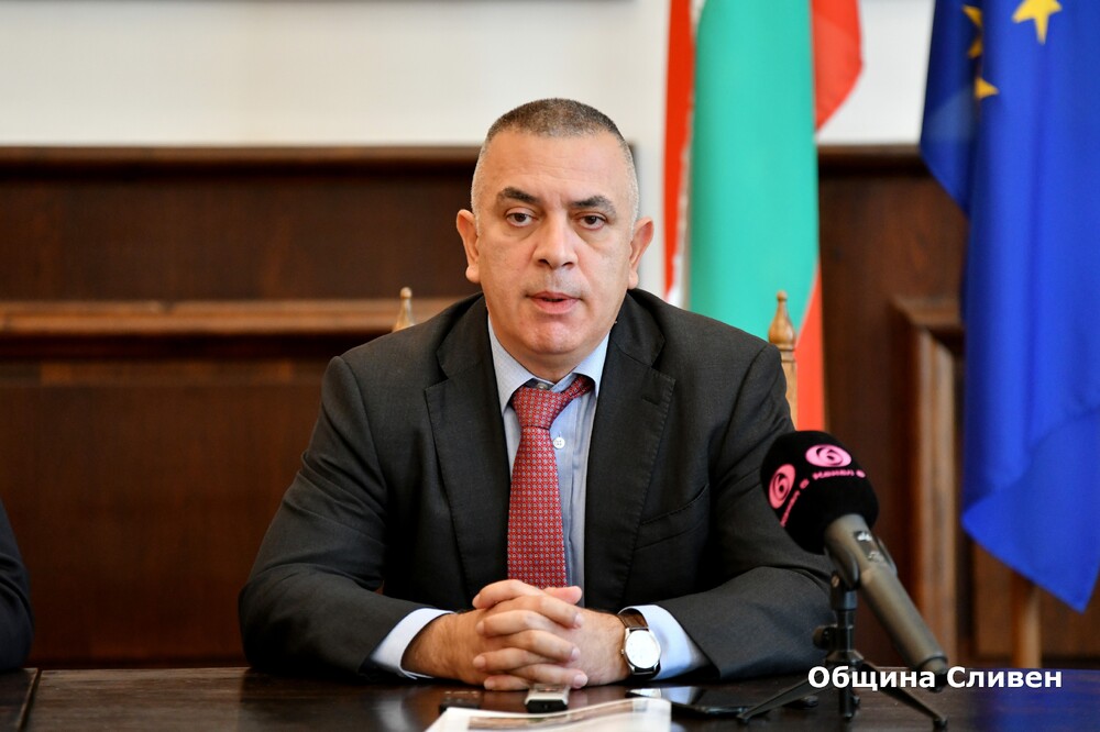 Община Сливен договори намаляване на лихвата по облигационния заем
