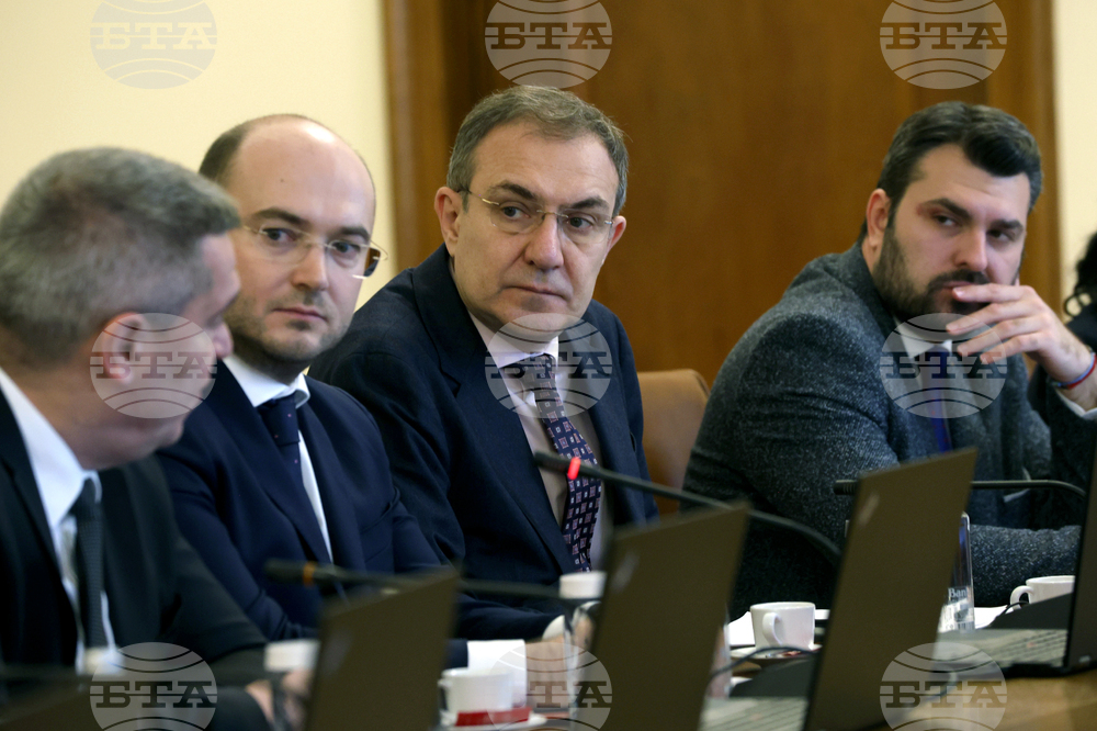 Министърът на труда и социалната политика Борислав Гуцанов е определен за нов член на Надзорния съвет на Националния осигурителен институт