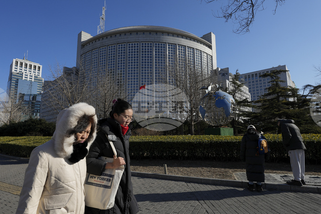 АФП: Китай подкрепя Иран, но интересите на Пекин му налагат предпазливост