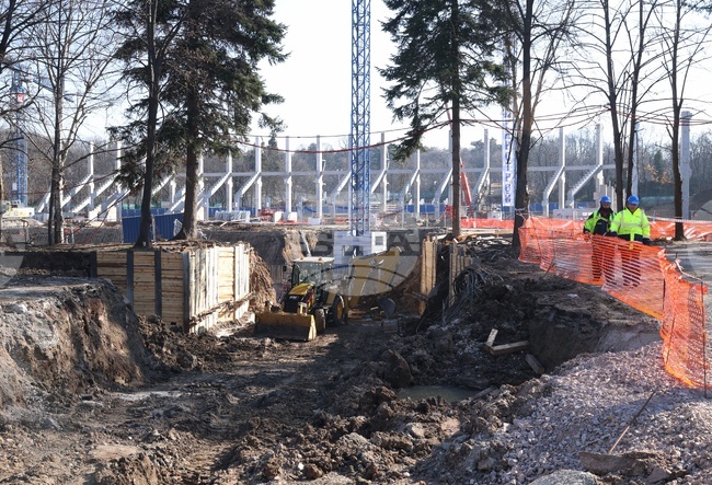 Строителството на стадион "Българска армия" върви по график