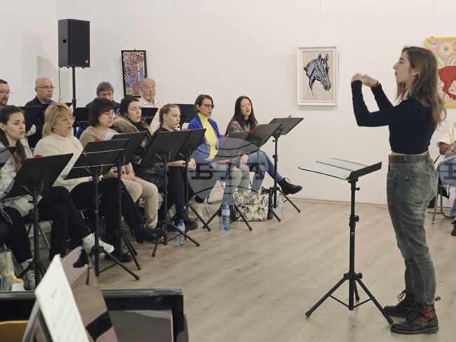 Плевен е домакин на диригентски курс за работа с класически хор с международно участие