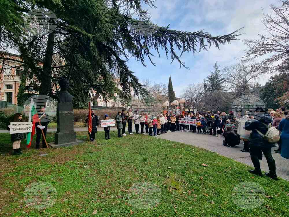 Нашият патрон не е само местен герой, смята директорът на Основно училище „Кольо Ганчев“ Галина Петкова