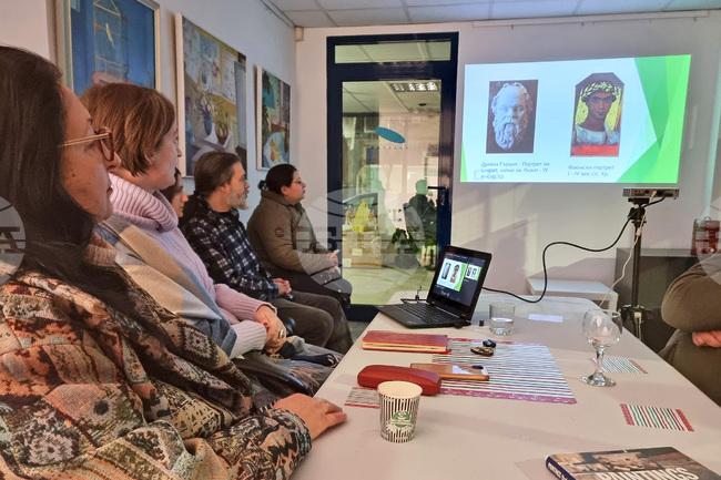  Варна - артистични дискусионни срещи - галерия „Юка”