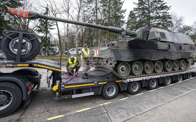 Рекорден брой дронове бяха засечени над германски военни бази миналия месец